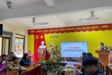 <a href=page/404.html title="Tin tức - Sự kiện" rel="dofollow">Tin Slideshow</a>