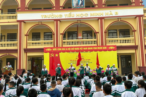 <a href=page/404.html title="Tin tức - Sự kiện" rel="dofollow">Tin Slideshow</a>